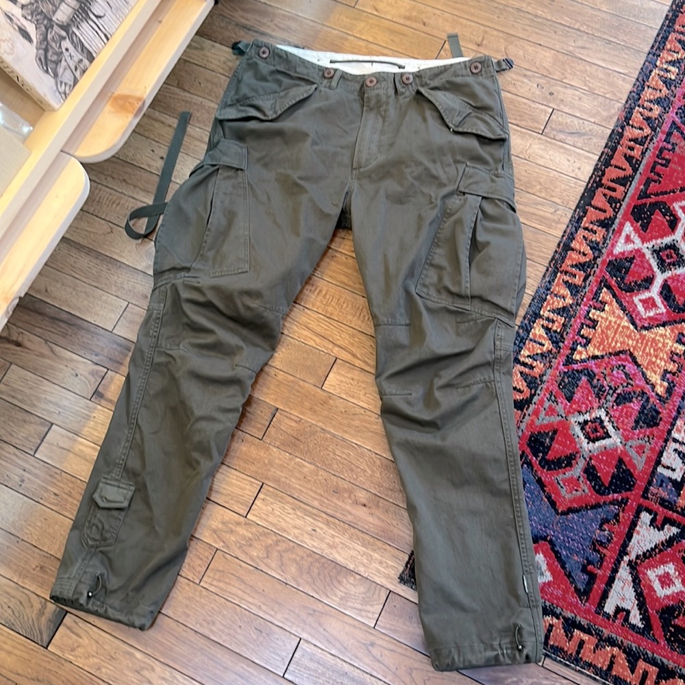 Maharishi olive cargo pants large ((34-32)